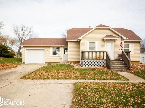 216 W Nebraska St, Algona, IA 50511