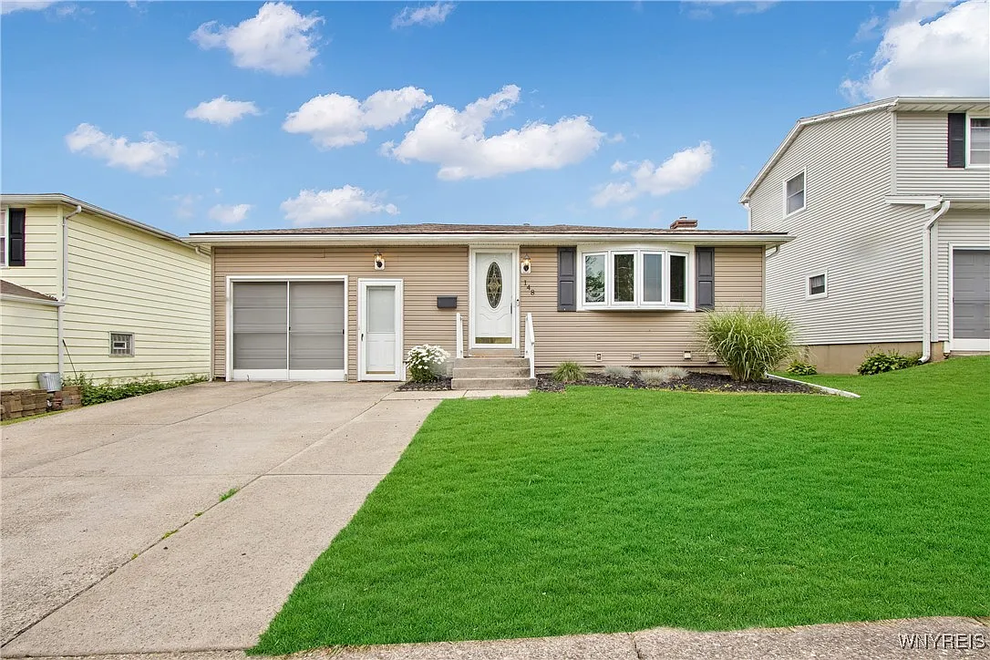 148 Brentwood Dr photo 1