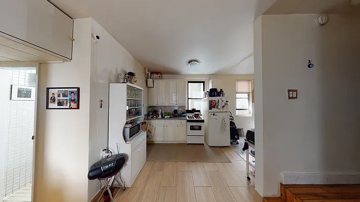 Rented by Compass | media 3