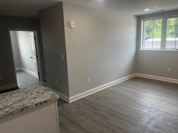 414 Eastern Blvd APT 3, Essex, MD 21221