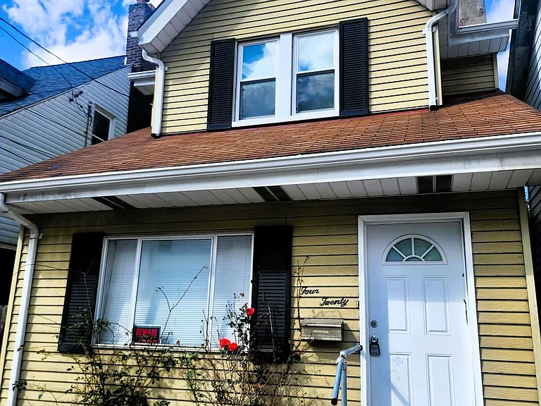 420 Grace St — Photo 1