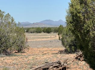 W26 N Prairie Dog Rd, Ash Fork, AZ 86320