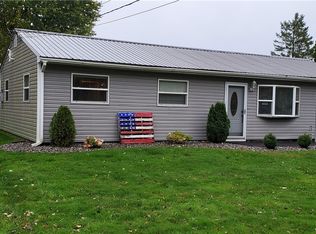 7928 Rinaldo Blvd E, Bridgeport, NY 13030