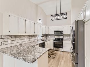 18456 English Ave, Farmington, MN 55024