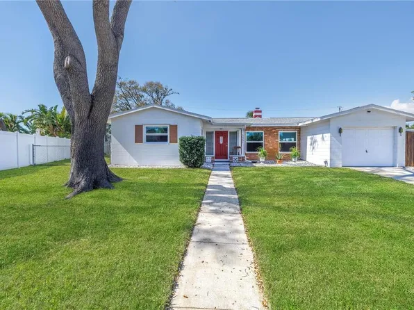 5881 31st Ave N, Saint Petersburg, FL 33710