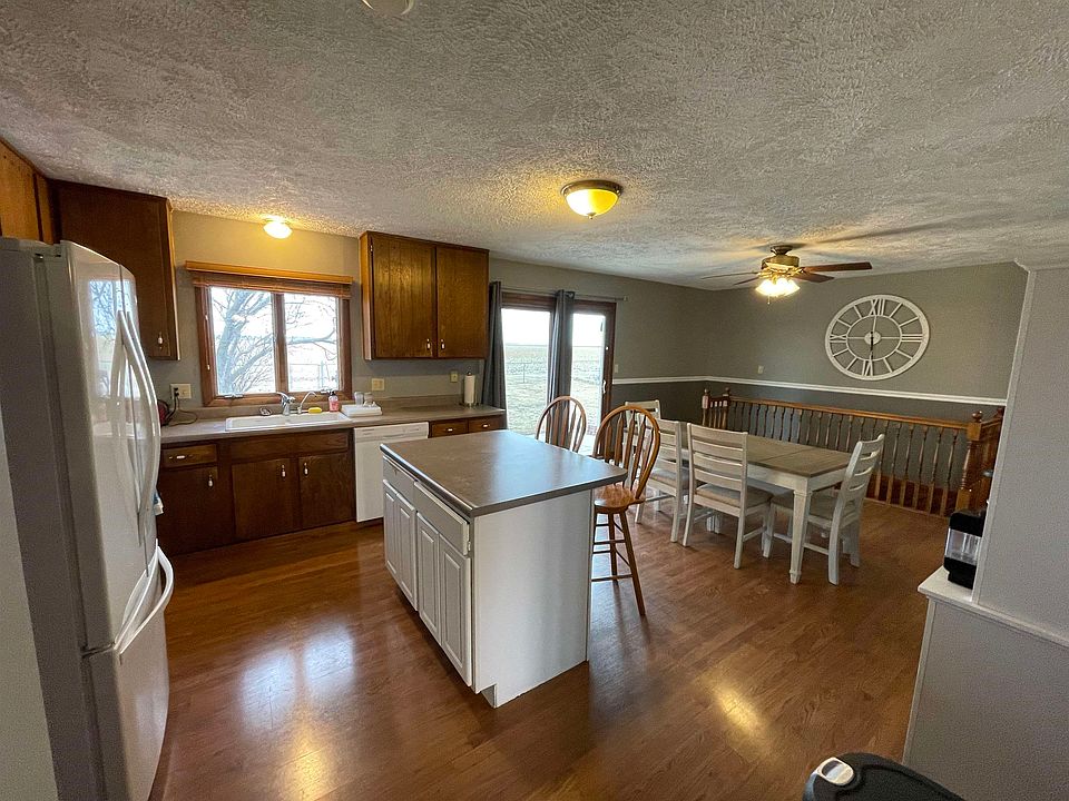 627 Madden Rd, Hastings, NE 68901 Zillow