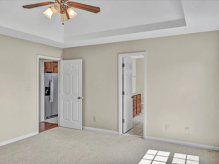 331 Amanda Dr — Photo 19