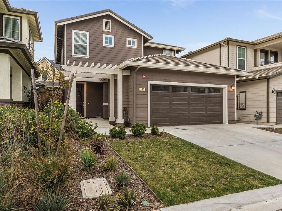 2nd image of 163 Clover Meadows Cir