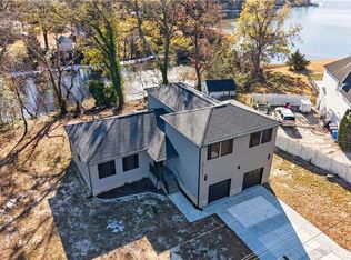 5111 Sweetbriar Cir, Portsmouth, VA 23703