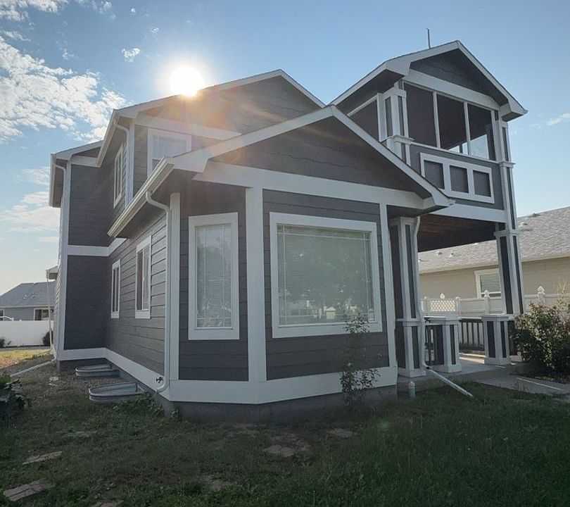 1st image of 4326 Mariposa Ln