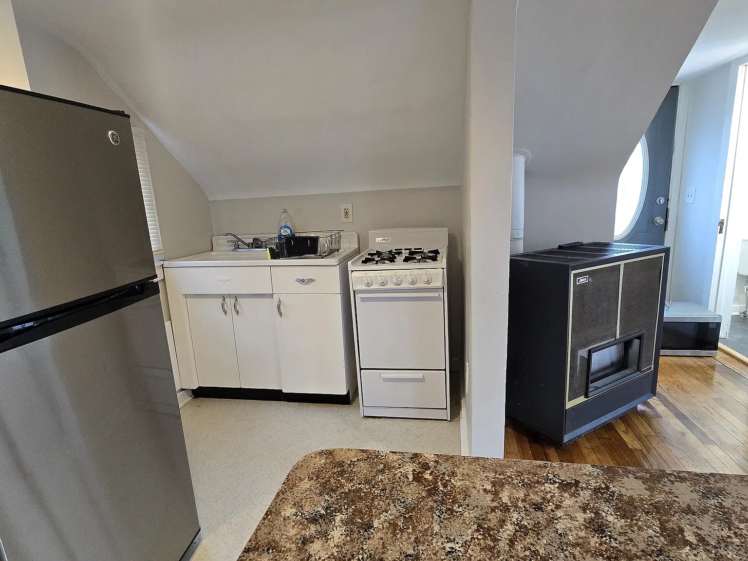 510 S Linn St — Photo 3
