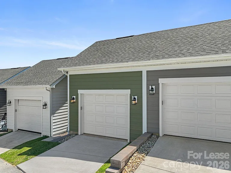 62 Walnut Springs Dr — Photo 36