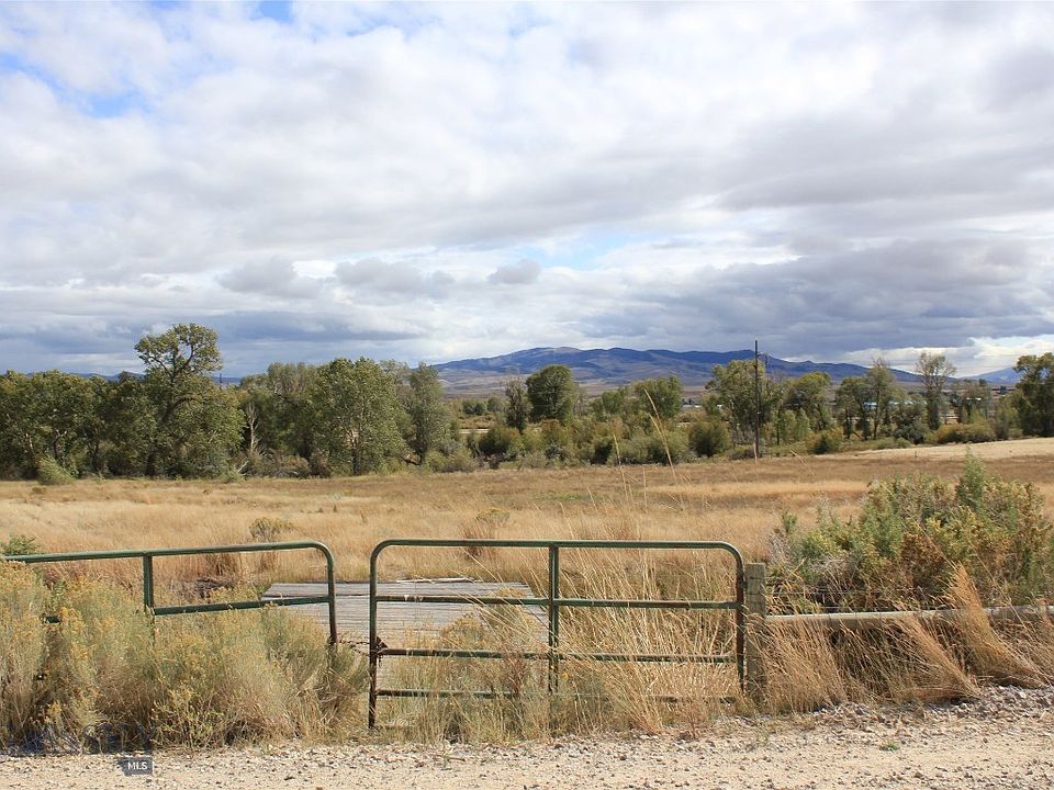 2nd image of Lovers Leap Rd