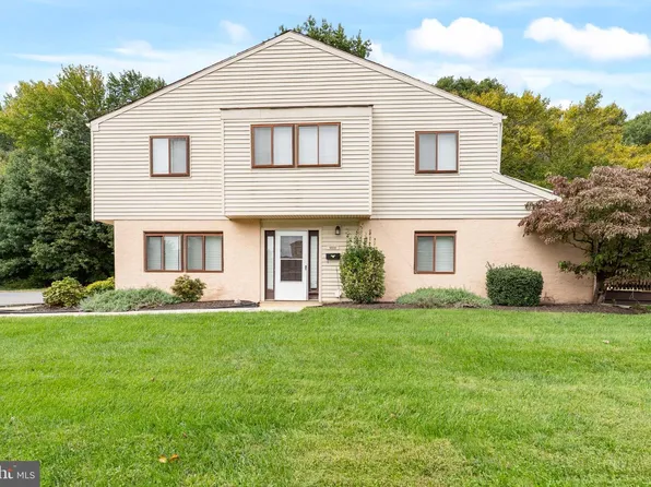 1802 Chelmsford Cir #1802, Newark, DE 19713