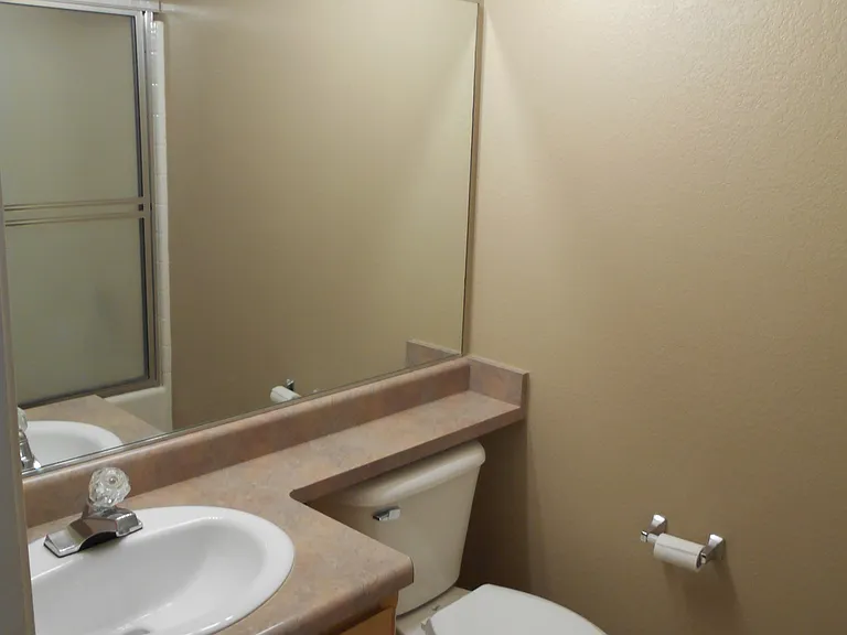 Master Full-Bath 1
