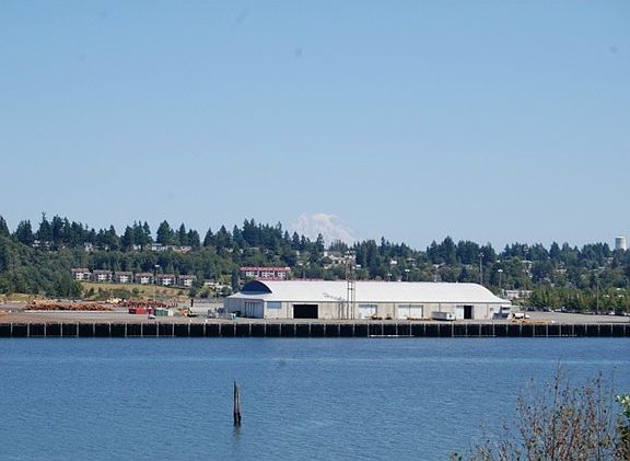 3rd image of 1107 W Bay Dr NW #401