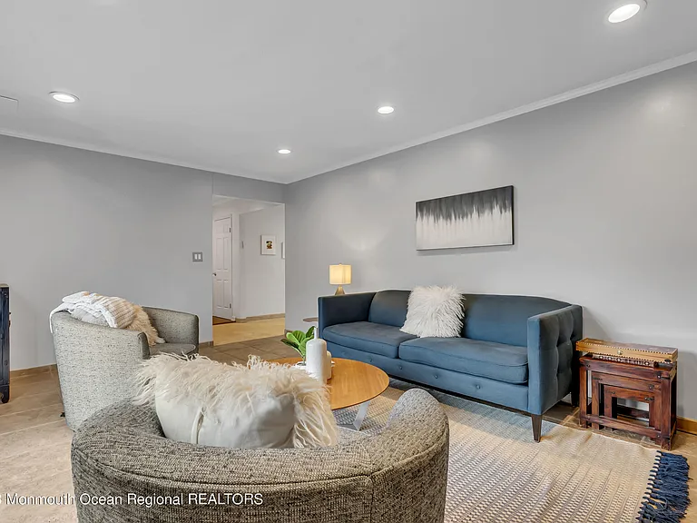 2912 Logan Rd — Photo 11