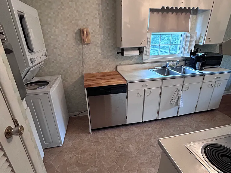 412 Woods Ave #A — Photo 12