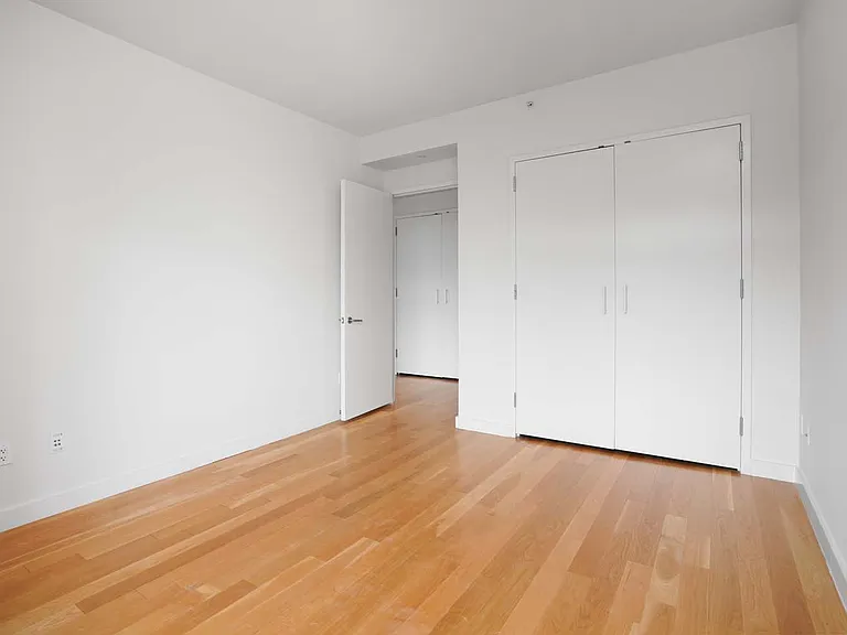 555 W 59th St #24C — Photo 10