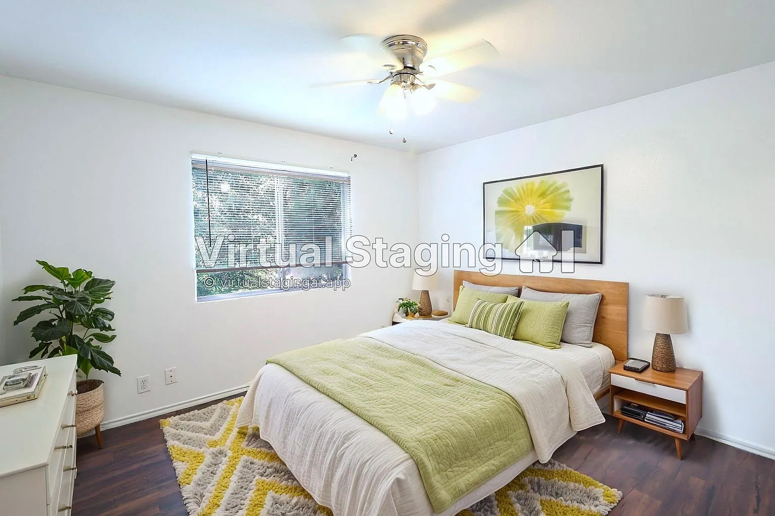 3 bed, 2.5 bath, 2354 sqft, $1,900 — Photo 4