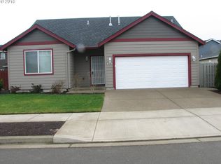 495 Saint Charles St, Eugene, OR 97402