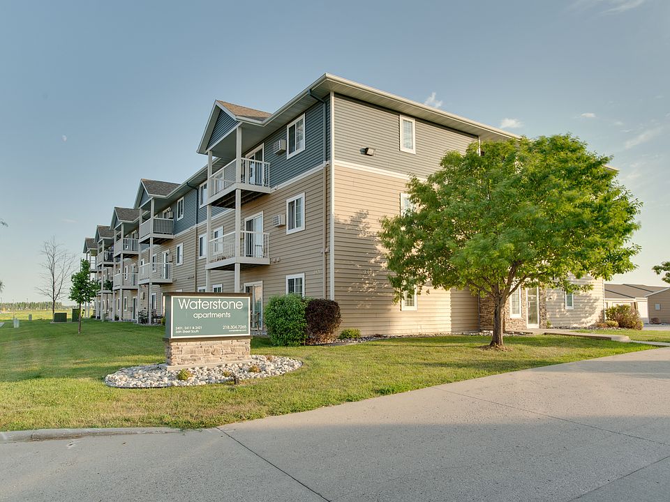 Waterstone Apartments Building