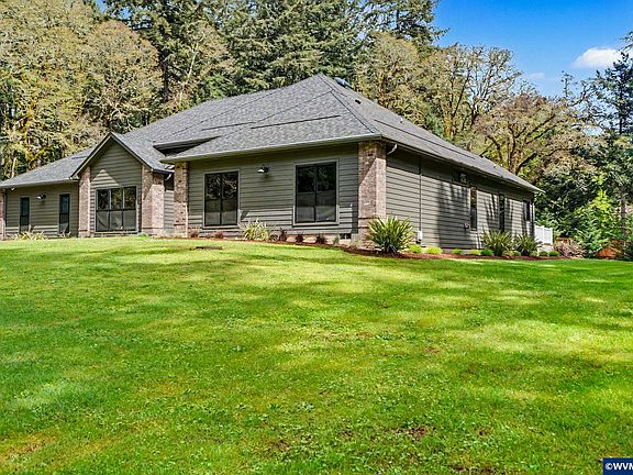 3rd image of 3117 Battle Creek Hollow Ln SE