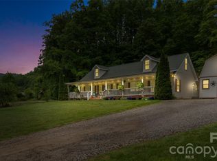 33 Copper Penny Ln, Burnsville, NC 28714