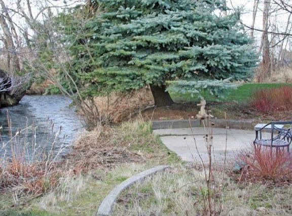 4th image of 2501 Greenwood Ln