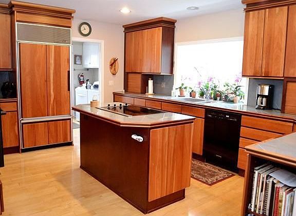 Cherry cabinets, Subzero fridge & convection ovens