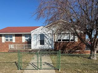 1122 10th St, Moundsville, WV 26041