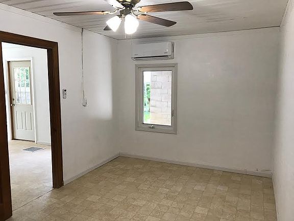 Bedroom-front