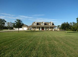 8200 N Humble Camp Rd, Dickinson, TX 77539