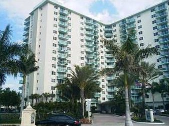 1st image of 3901 S Ocean Dr APT 1U