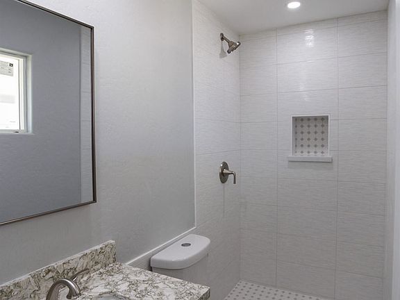5th image of 3302 W Aster Dr