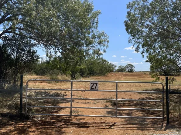 TRACT 27 CR 334 S, Charlotte, TX 78011
