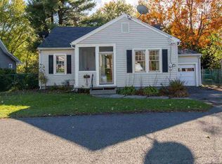 31 Delaware Ave, Rensselaer, NY 12144