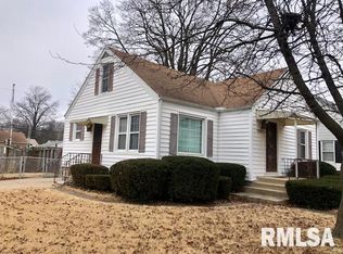 2001 N 20th St, Springfield, IL 62702