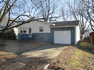 227 W 13th St, Rock Falls, IL 61071