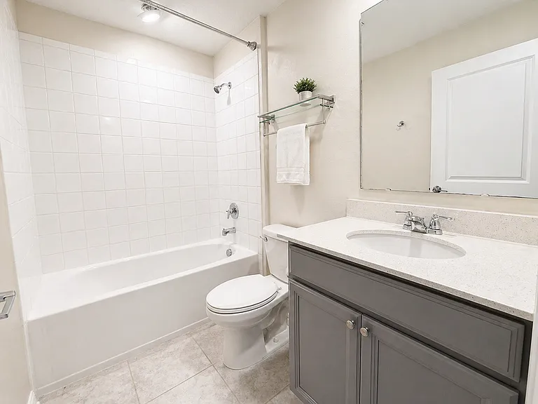 1450 Lassen St — Photo 11