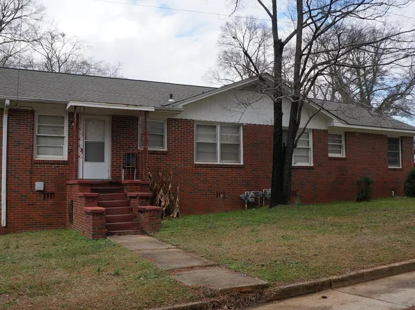 8 E Milton St, Sylacauga, AL 35150