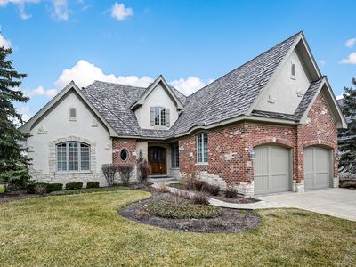 (Undisclosed Address), Oak Brook, IL, 60523