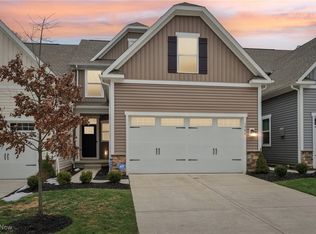 1584 Mud Brook Ct, Akron, OH 44313