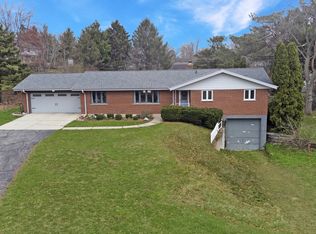 41W330 Muirhead Rd, Elgin, IL 60124