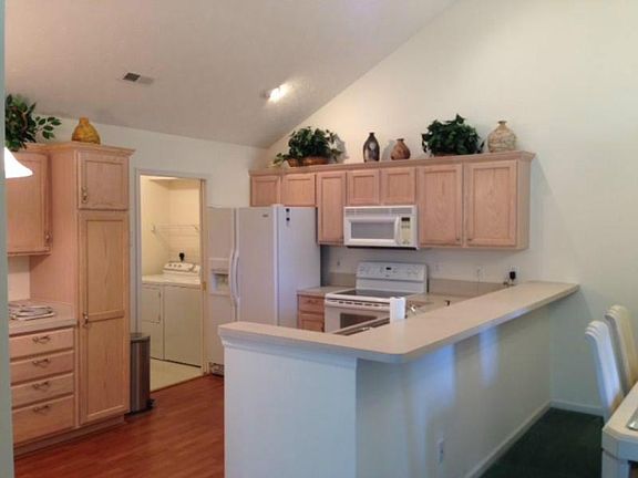 3rd image of 2697 Prestwick Village Cir #2697