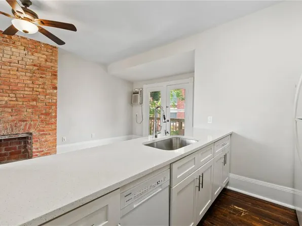 407 Warren Cres APT 4, Norfolk, VA 23507