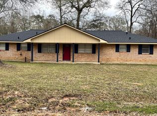 218 Sunset Blvd, Conroe, TX 77303