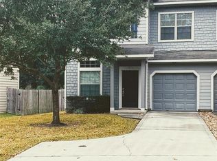 305 Woodland Hills Dr, Conroe, TX 77303