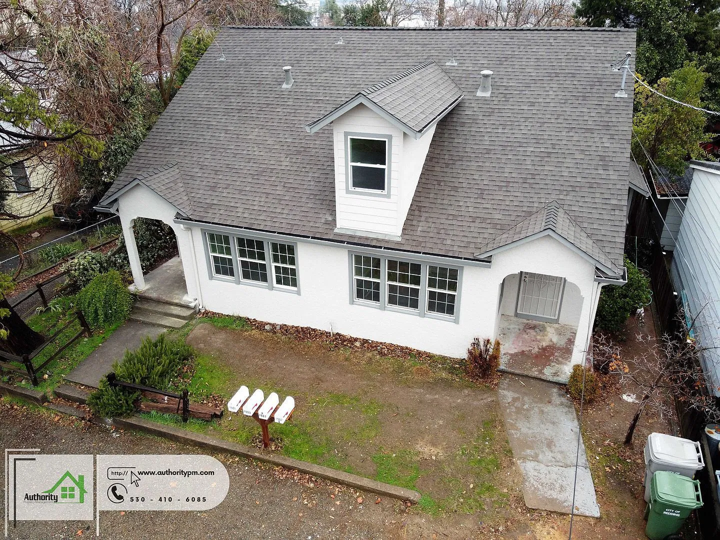 3 bed, 2.0 bath, 1300 sqft, $1,745 — Photo 1