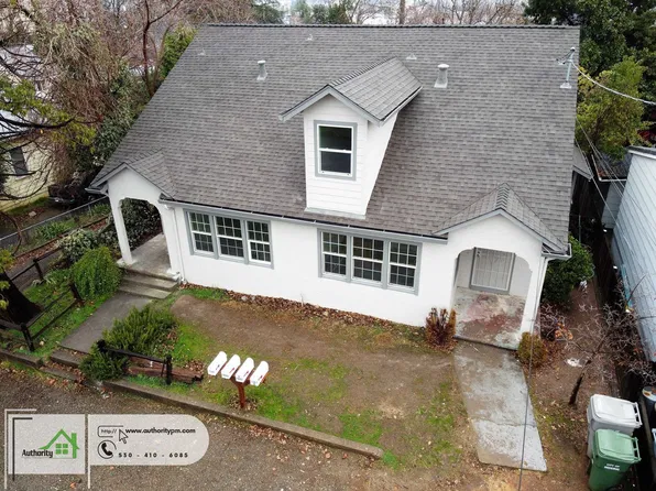 1903 Grace Ave, Redding, CA 96001